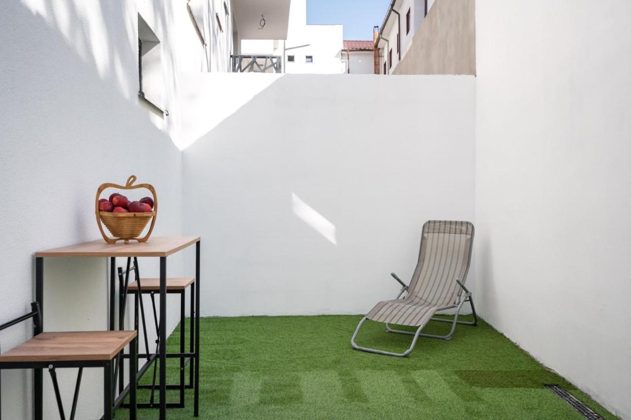 Central Apartment Diamond Bucharest Luaran gambar
