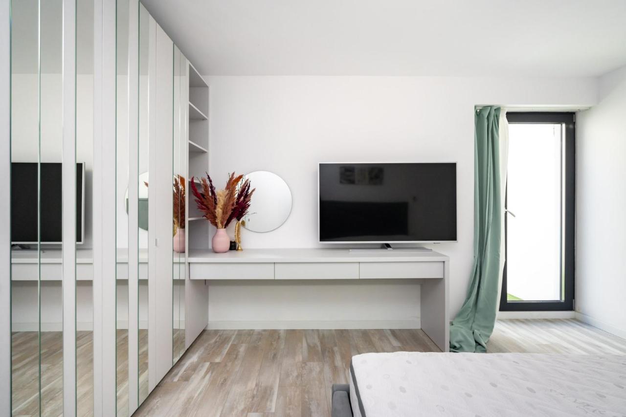 Central Apartment Diamond Bucharest Luaran gambar